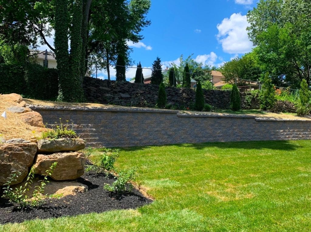 Retaining Wall by JHL Landscaping