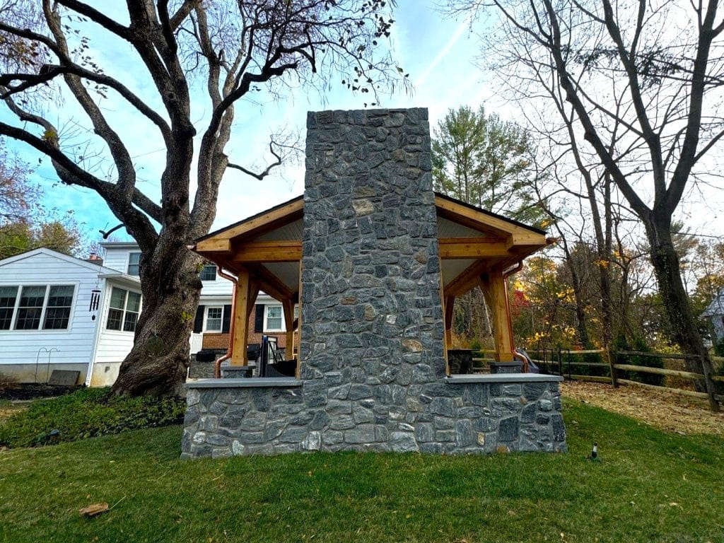 Pergola by JHL Landscaping